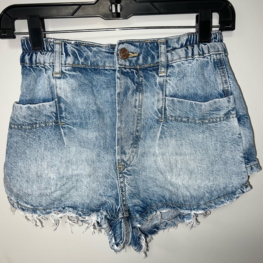 Free People We the Free Elastic Waist Jean Shorts XS